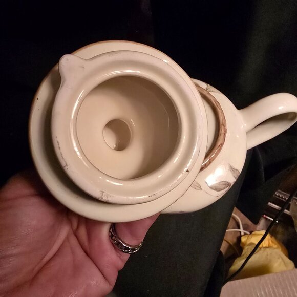 Vintage Cracker Barrel Ceramic Bird Lid Teapot With Floral Design - Picture 5 of 8